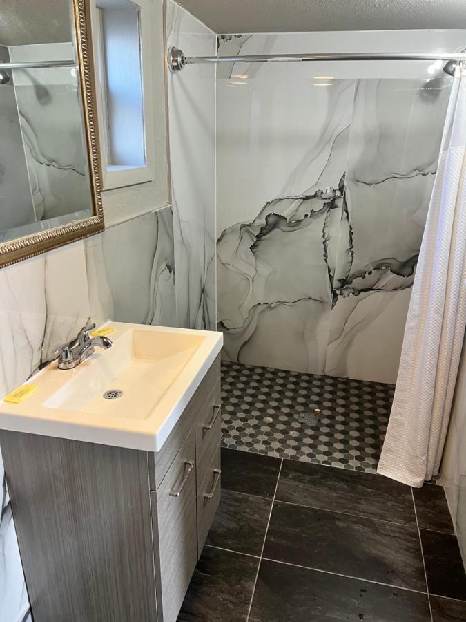 Miami Inn & Suites Oak Lawn Dış mekan fotoğraf