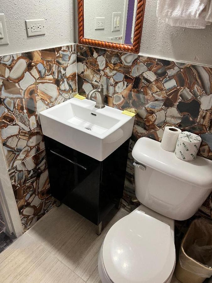 Miami Inn & Suites Oak Lawn Dış mekan fotoğraf