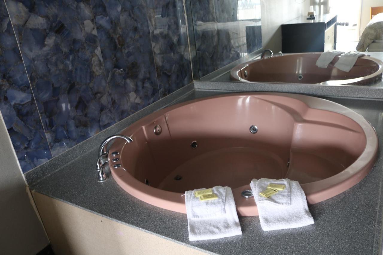Miami Inn & Suites Oak Lawn Dış mekan fotoğraf