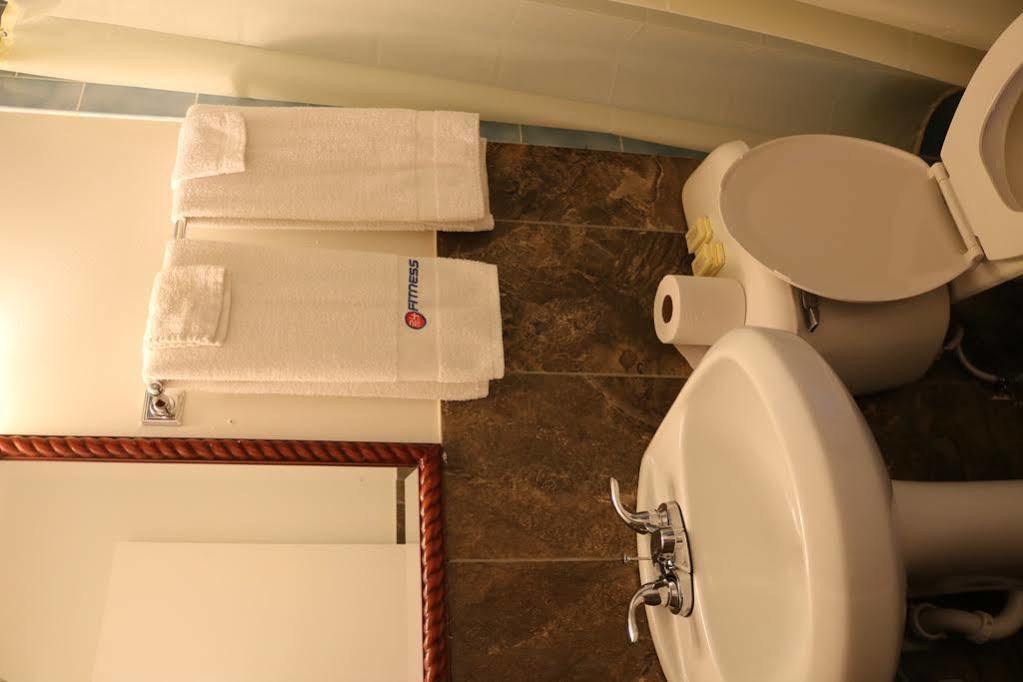 Miami Inn & Suites Oak Lawn Dış mekan fotoğraf