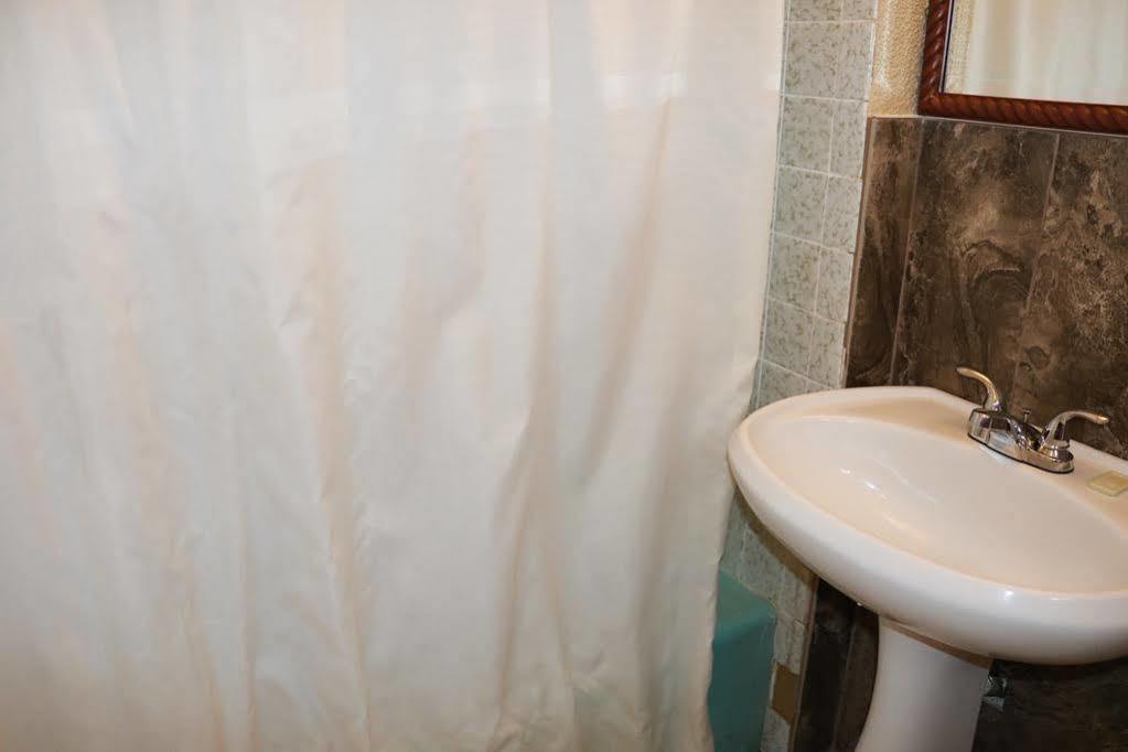 Miami Inn & Suites Oak Lawn Dış mekan fotoğraf